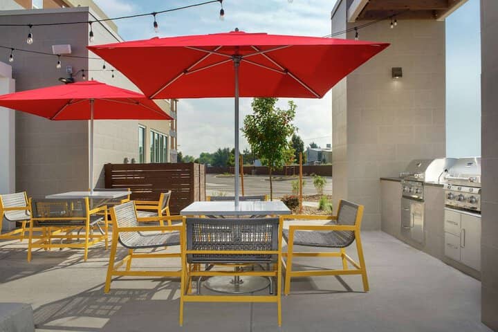 Terrace/Patio 23 of 27